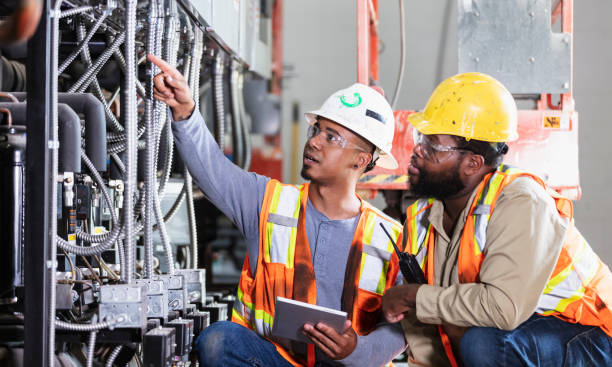 Best Affordable Emergency Electrician  in Fort Mckinley, OH